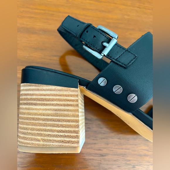 Size 11 - Caslon - braydon slingback sandal - Picture 8 of 9